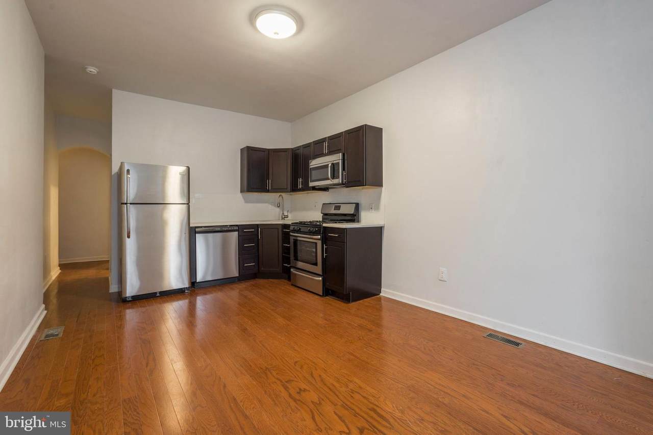5034 Walnut Street - Photo 1