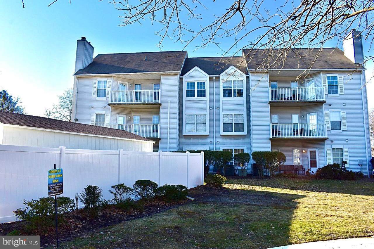 511 Ashton Lane - Photo 1