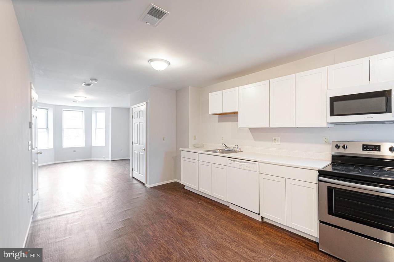1833 22ND Street - Photo 1