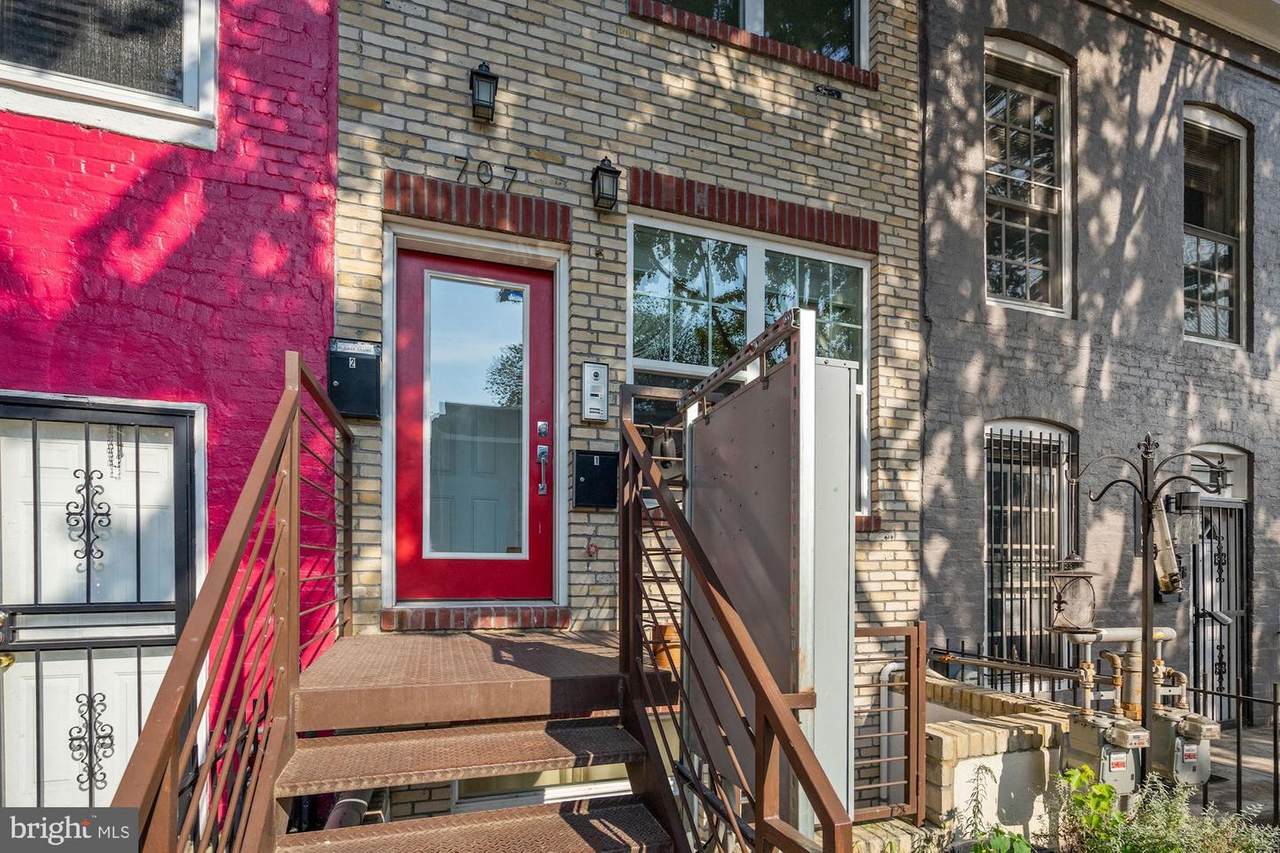 707 18TH Street - Photo 1