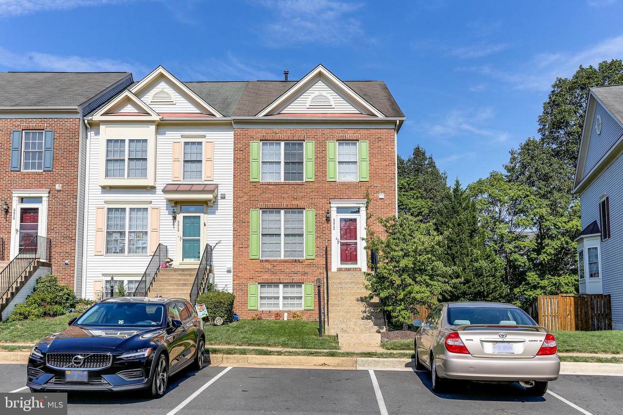 8812 Howland Place - Photo 1