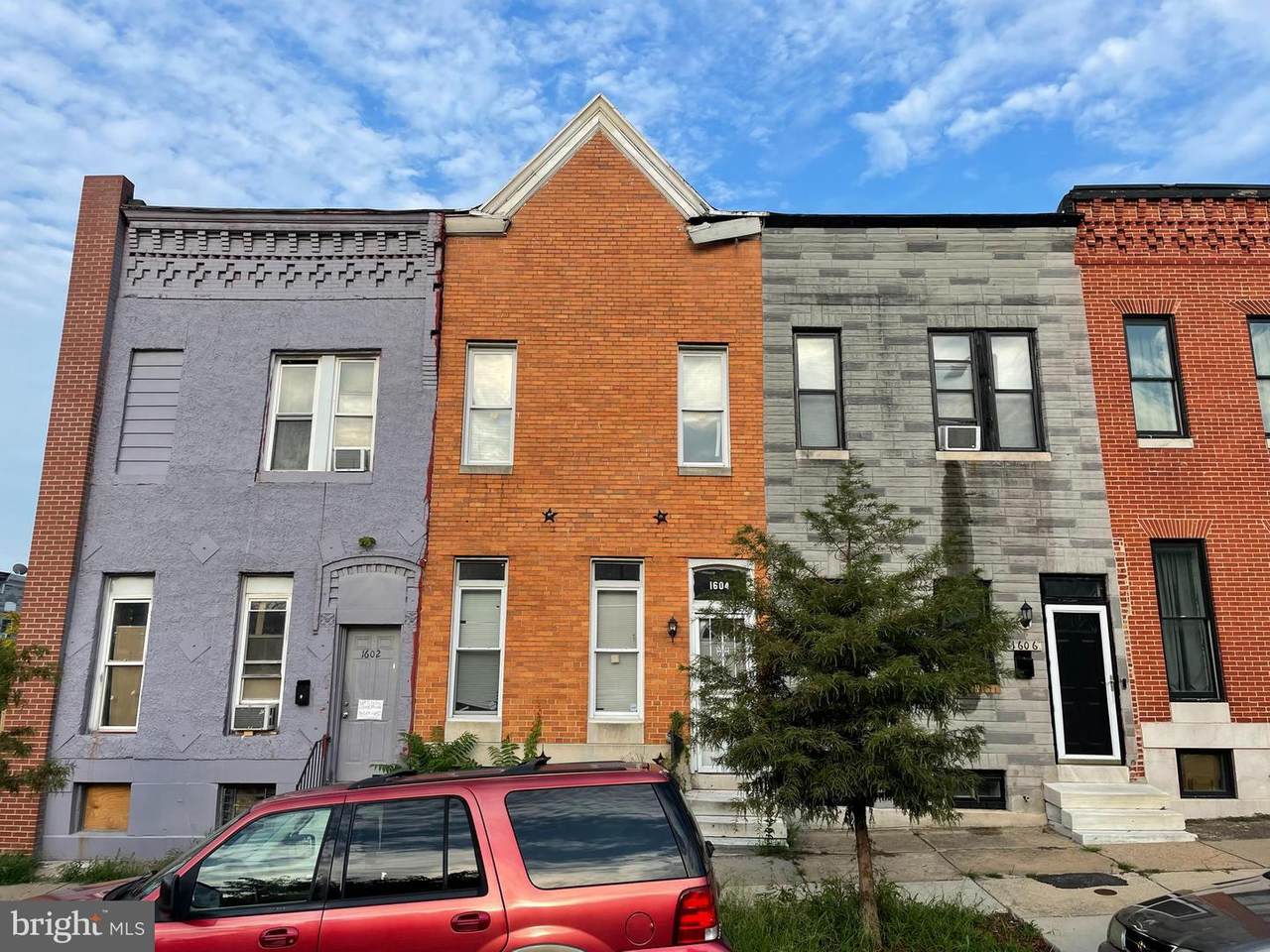 1604 Broadway - Photo 1