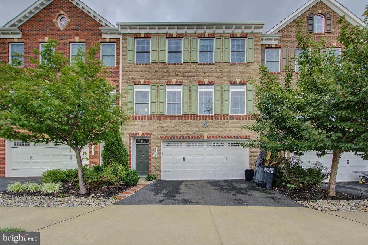 26016 Huntwick Glen Square - Photo 1