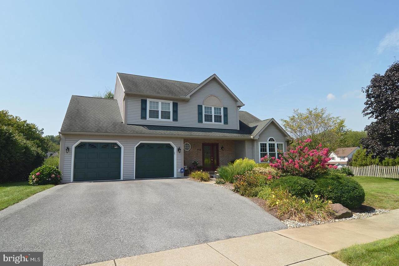 348 Daniel Street - Photo 1