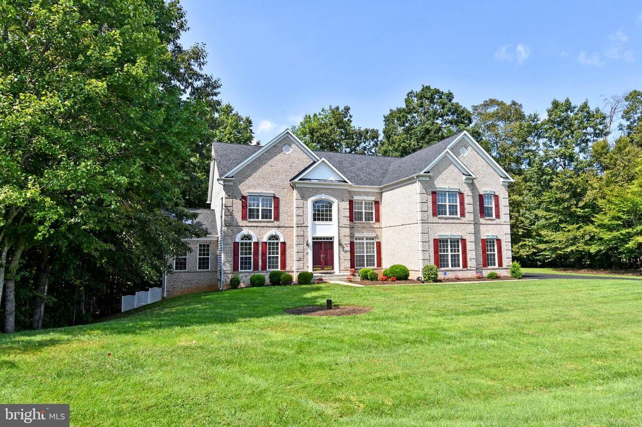 8015 Norwich Court - Photo 1
