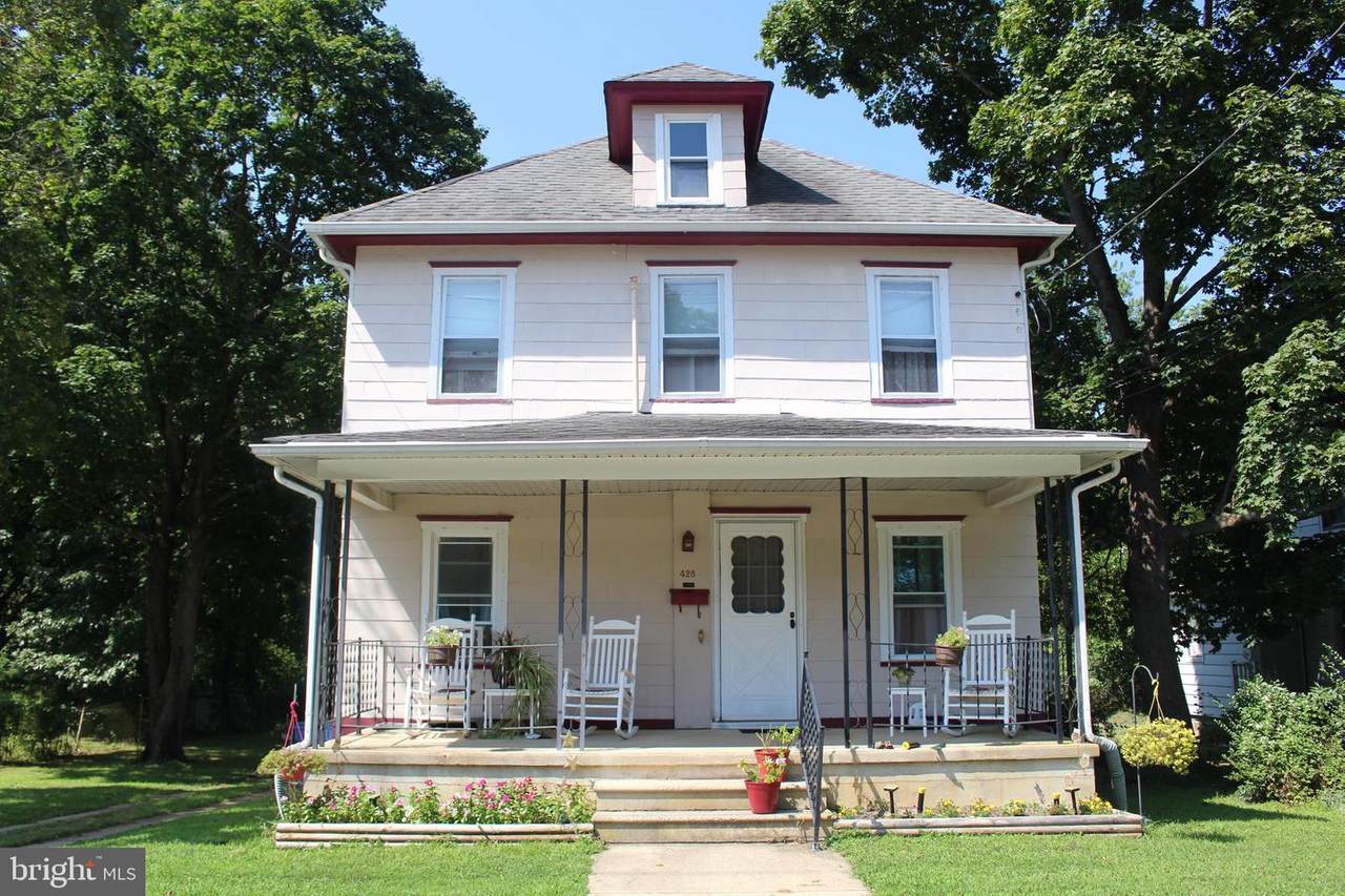 428 Broad Street - Photo 1