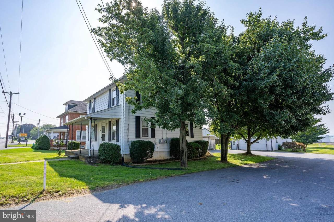 936 Main Street - Photo 1
