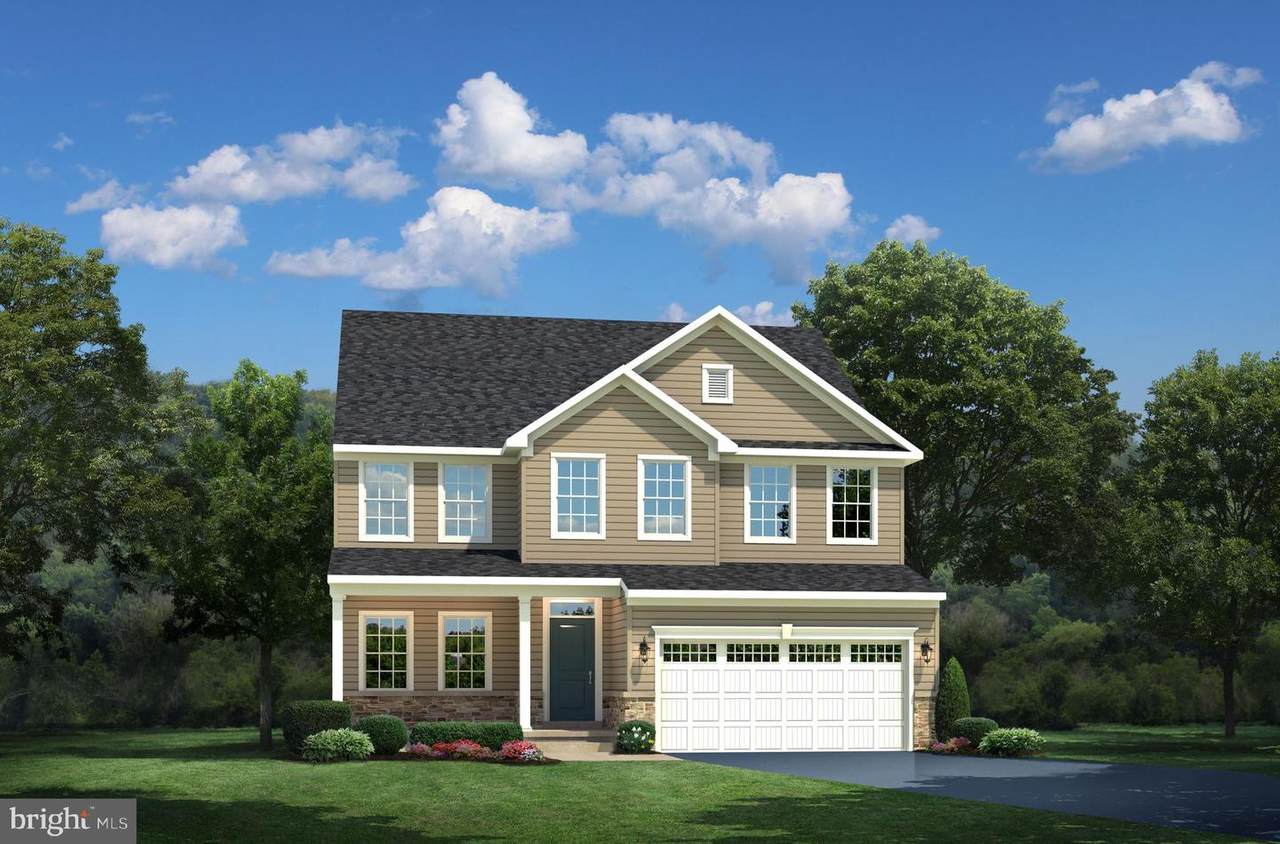 9186 Clubhouse Drive - Photo 1