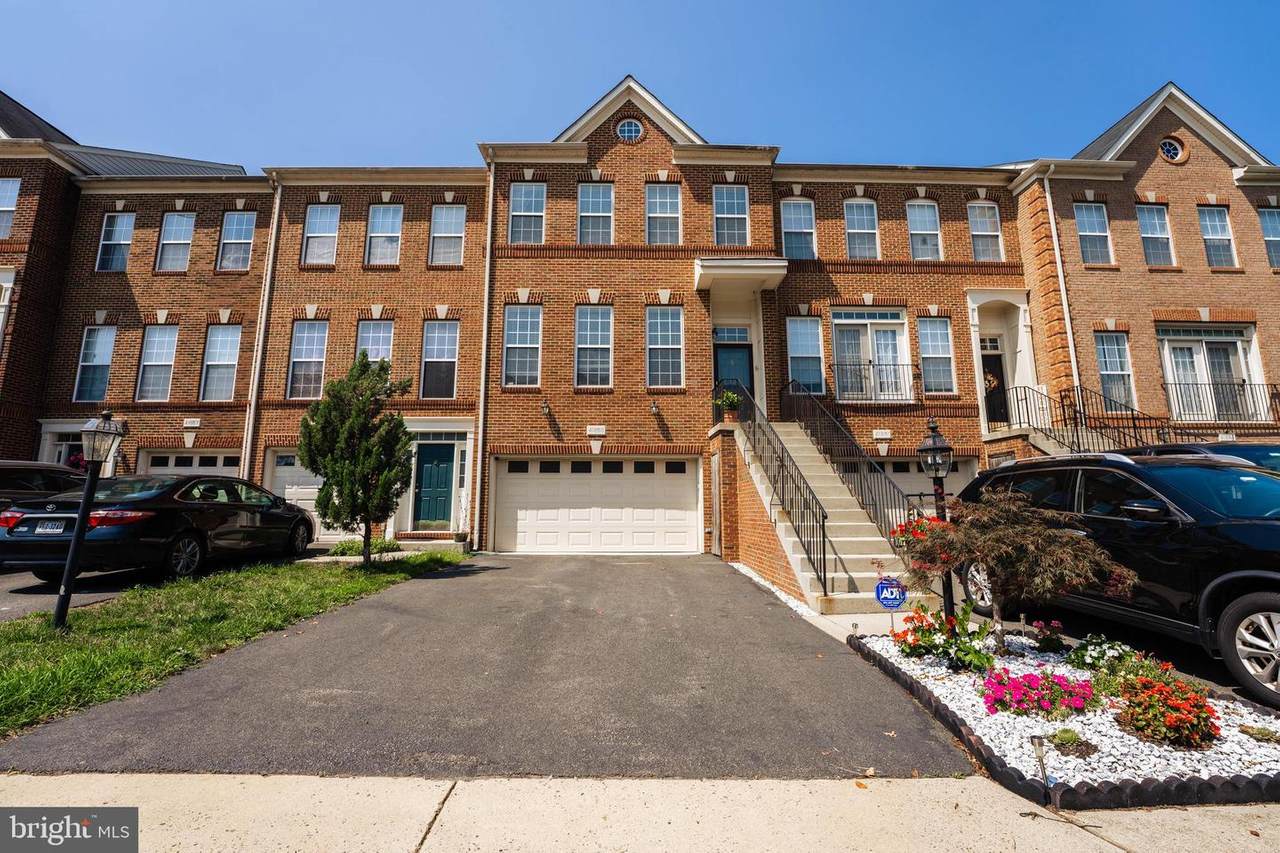 41853 Cinnabar Square - Photo 1