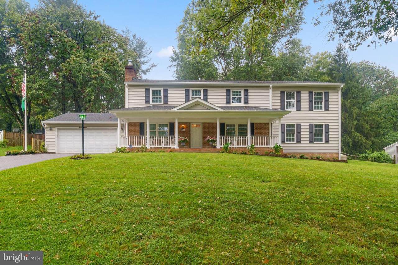 3626 Grosvenor Drive - Photo 1