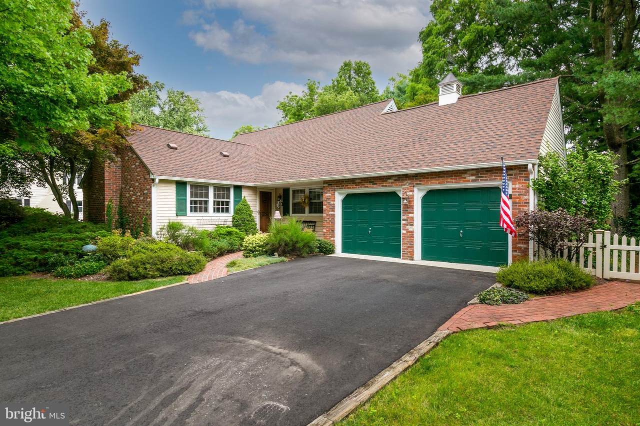 5 Shirley Avenue - Photo 1
