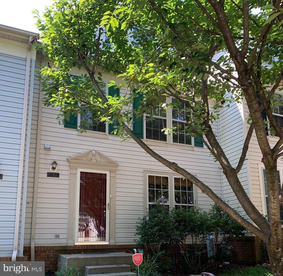 9823 Sherwood Farm Road - Photo 1