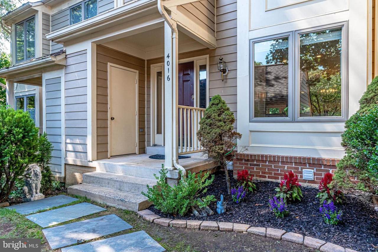 4016 Lake Glen Road - Photo 1
