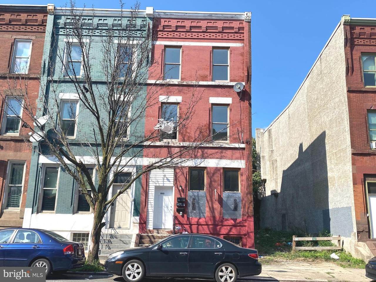 1913 Diamond Street - Photo 1