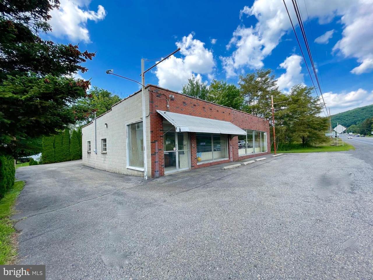1719 Claremont Avenue - Photo 1