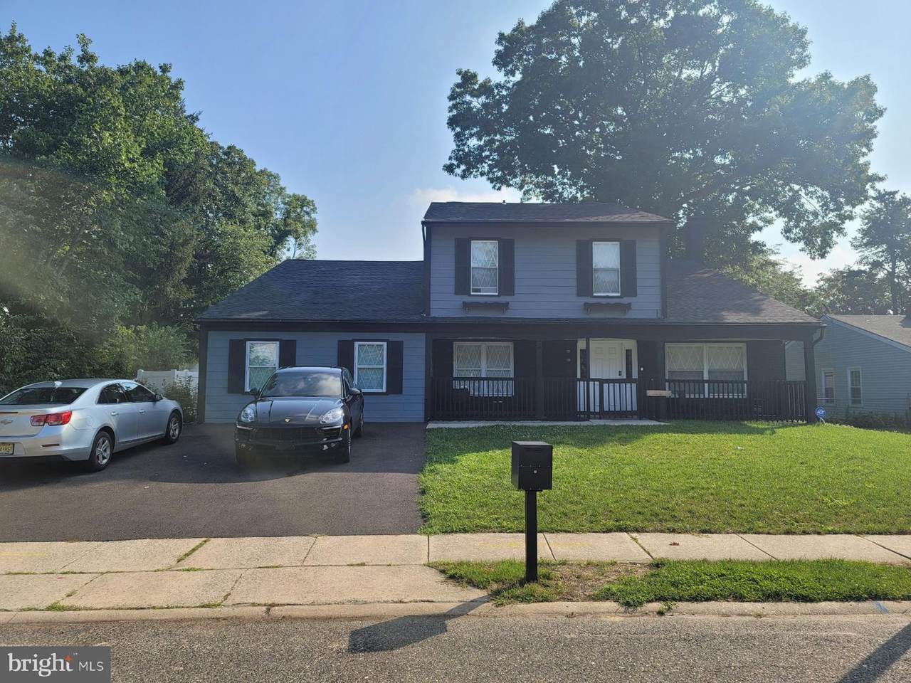 5 Eastmont Lane - Photo 1
