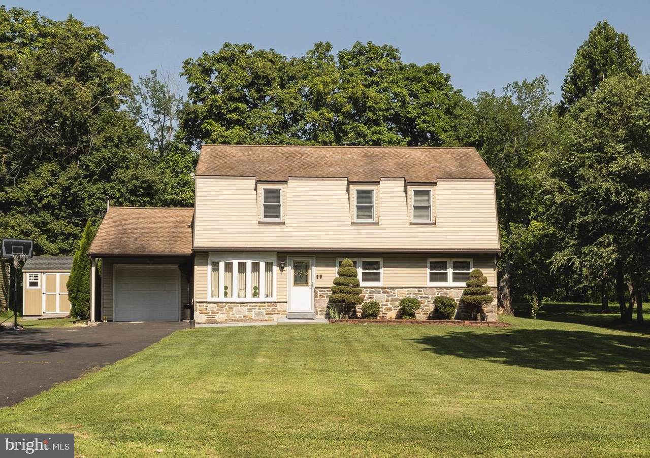 2756 Lenhart Road - Photo 1