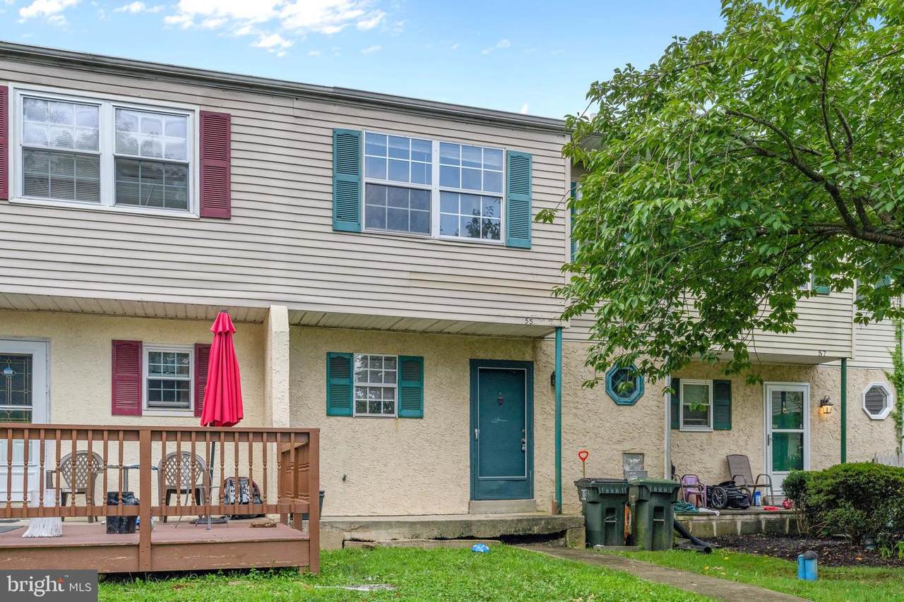 55 Brighton Court - Photo 1