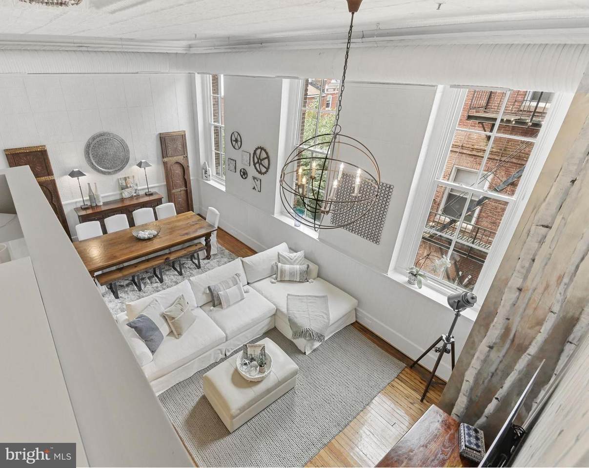 112 West Street - Photo 1