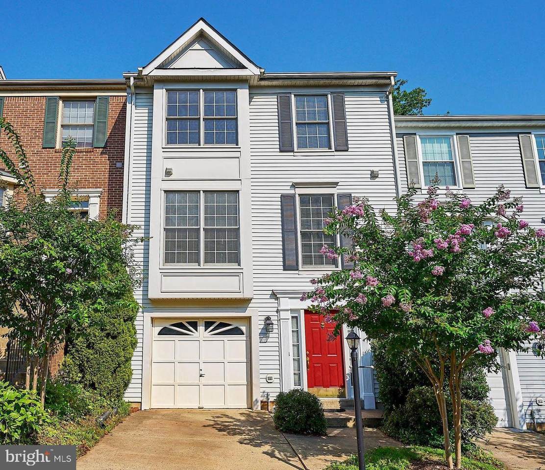 3114 Sutherland Hill Court - Photo 1