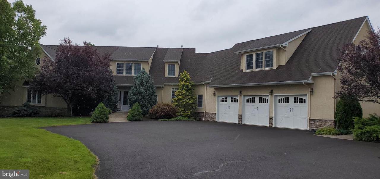 159 Baringer Avenue - Photo 1