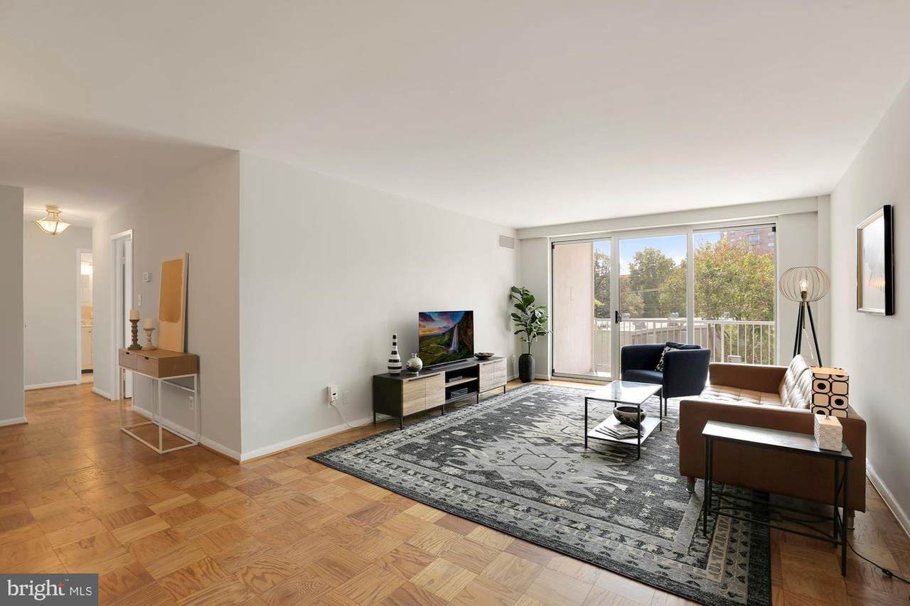 4977 Battery Lane - Photo 1