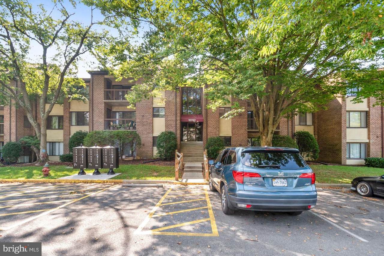 15702 Dorset Road - Photo 1