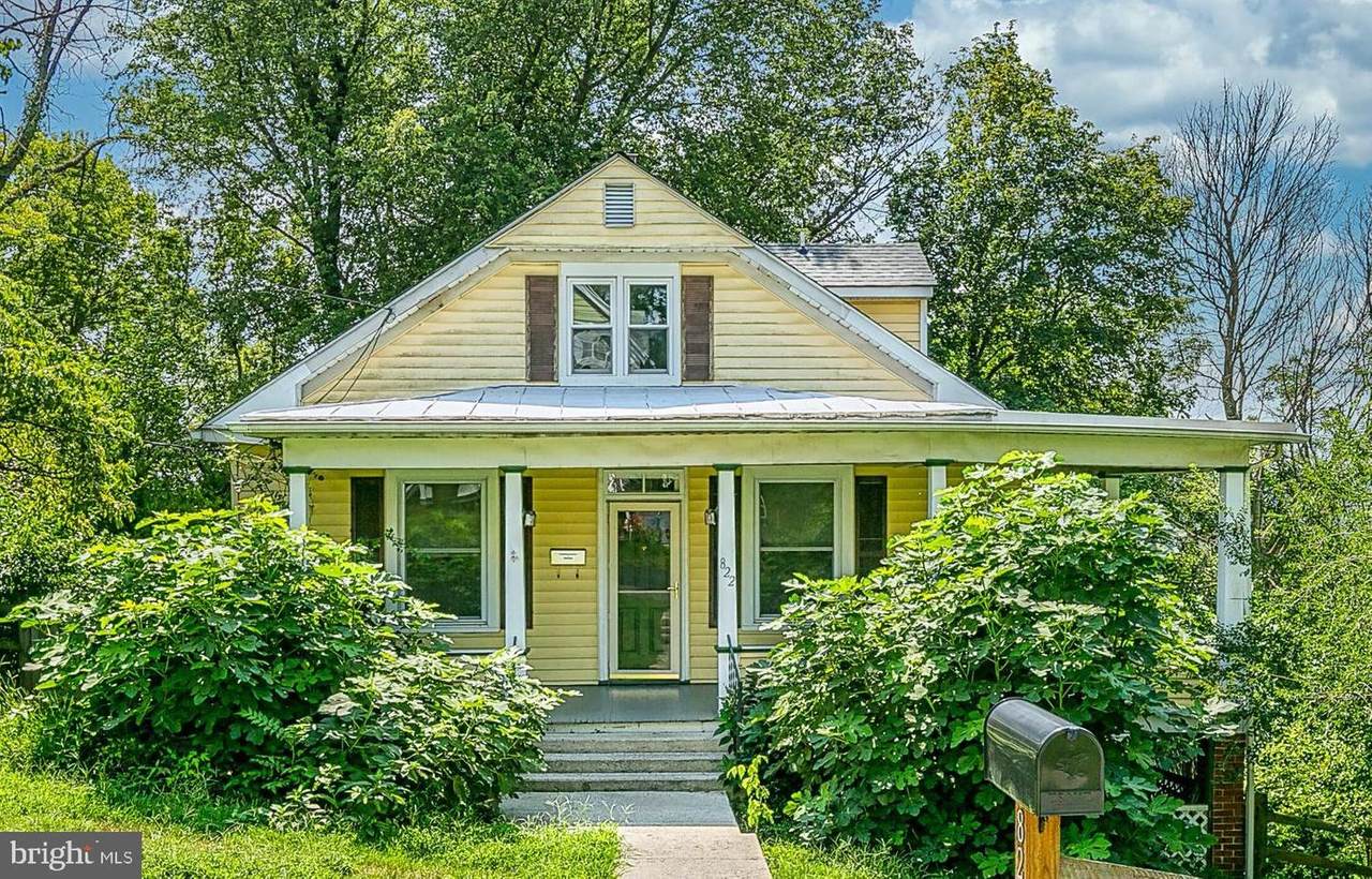 822 A Street - Photo 1