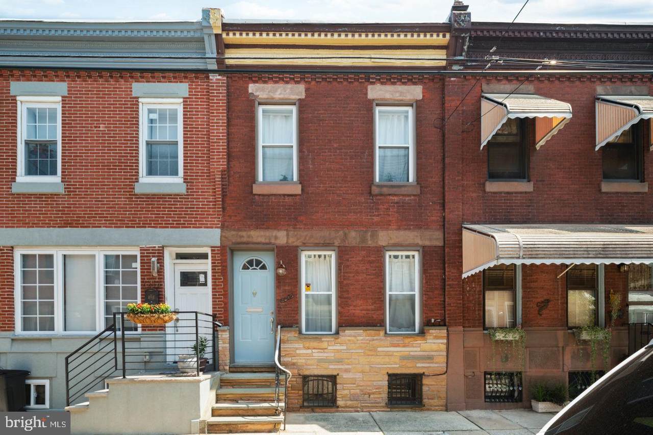 2215 Carlisle Street - Photo 1