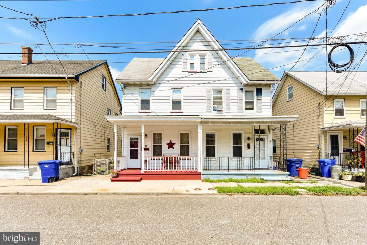 21 Budd Street - Photo 1