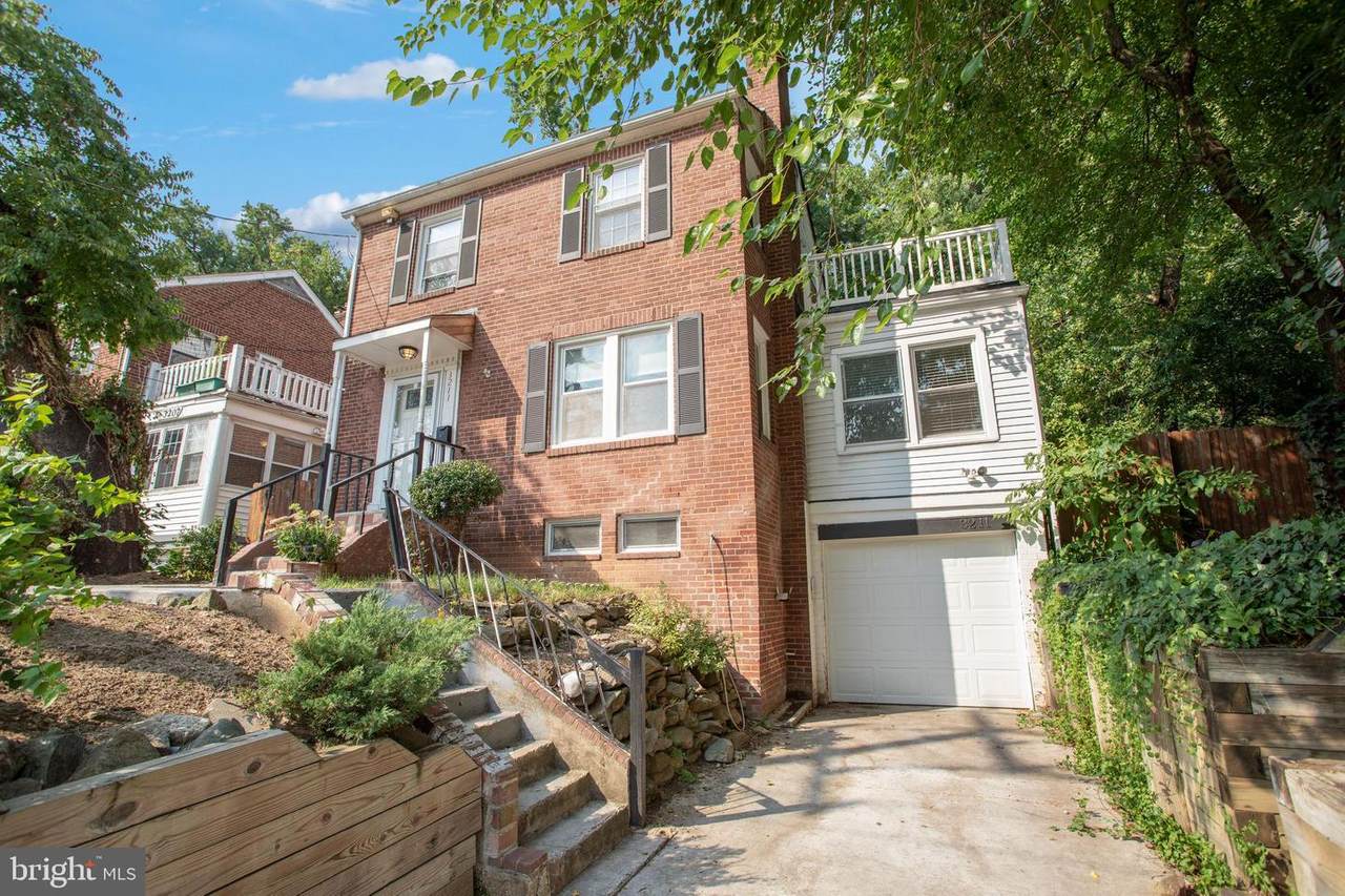 3211 Glebe Road - Photo 1
