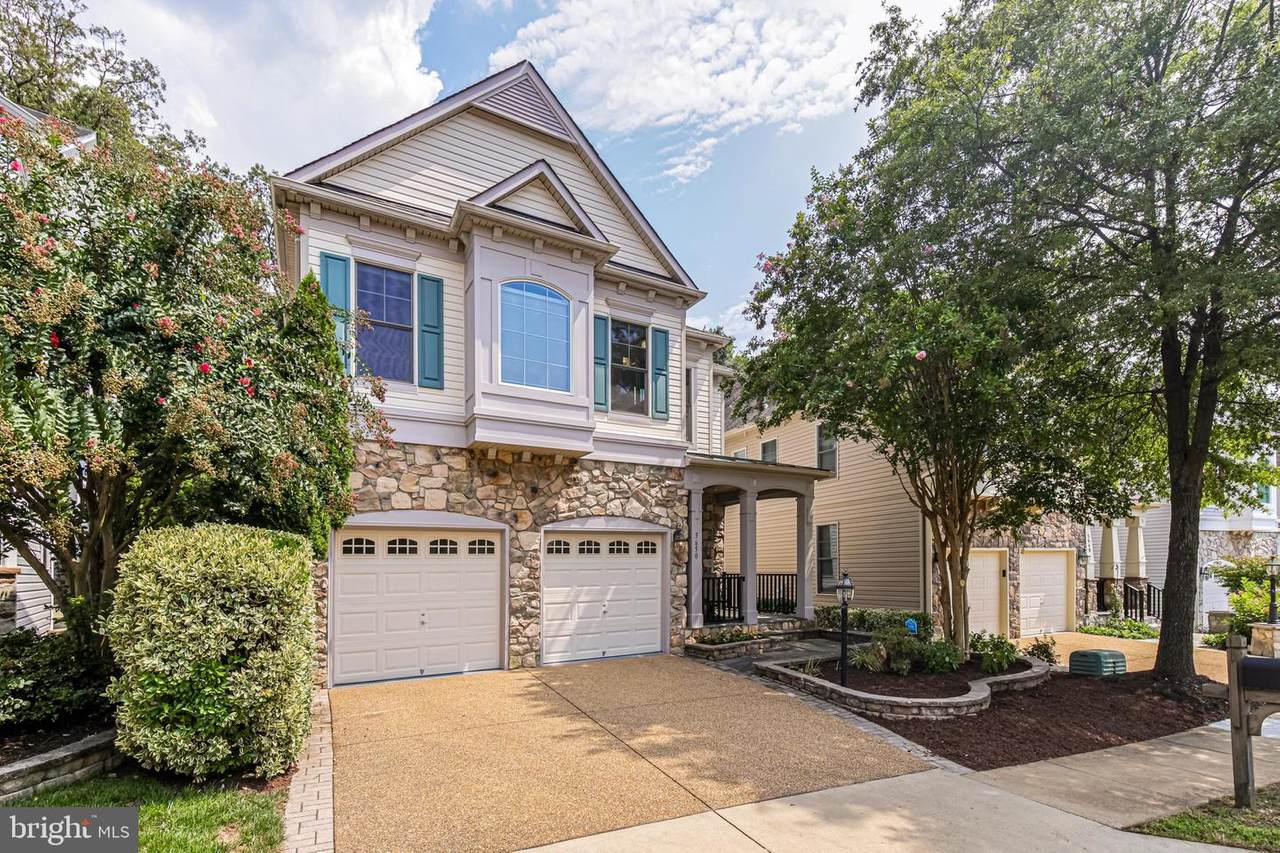 5650 Tower Hill Circle - Photo 1