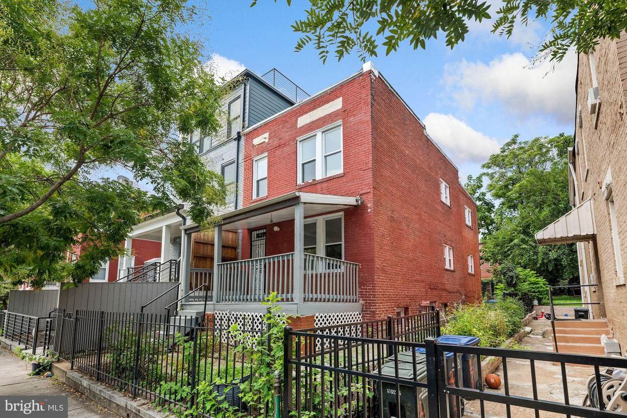 2710 Sherman Avenue - Photo 1