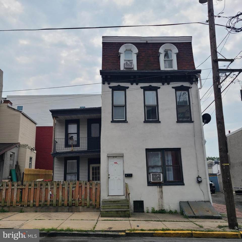 834 Buttonwood Street - Photo 1