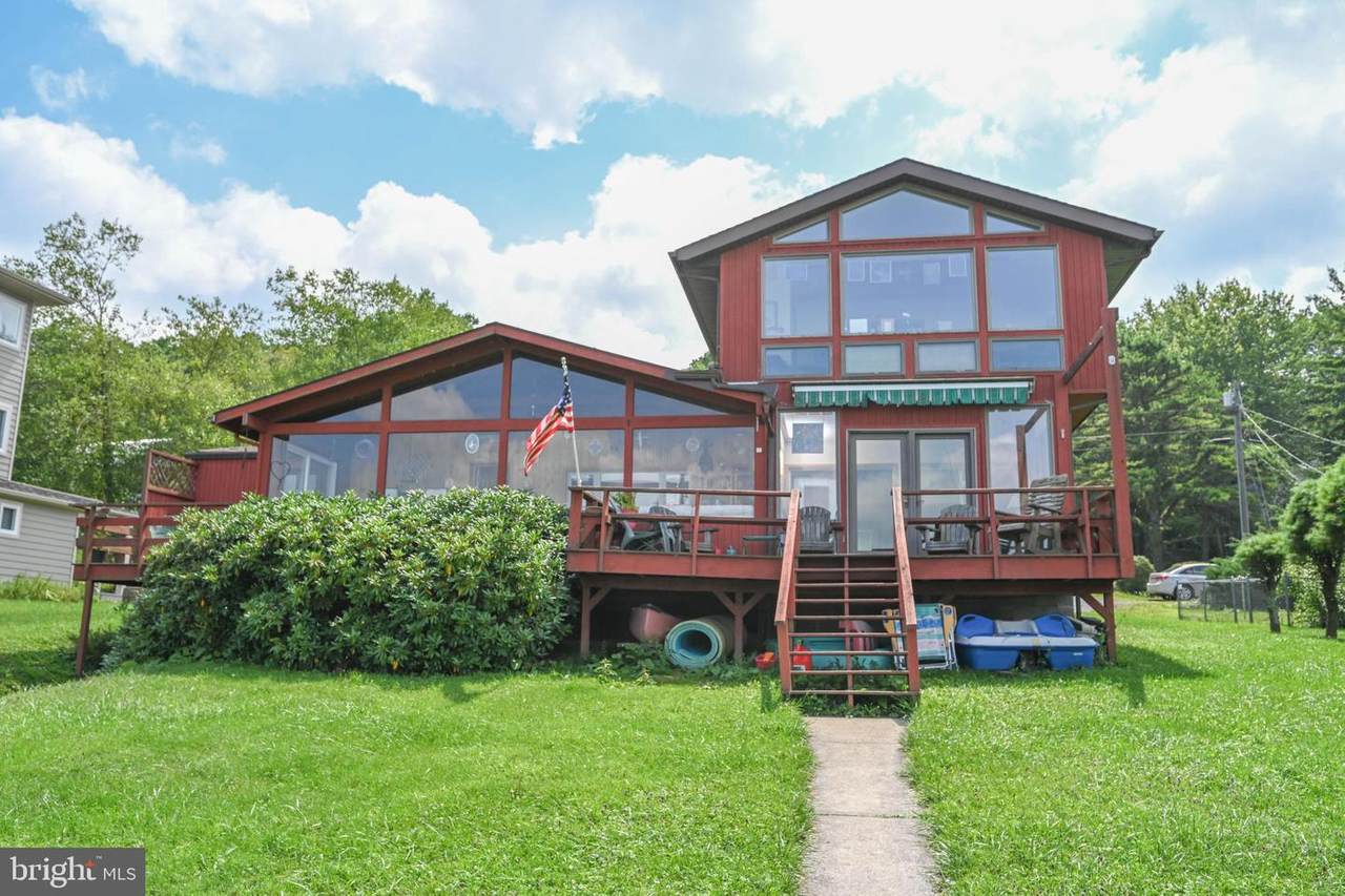 210 Hazelhurst Lane - Photo 1