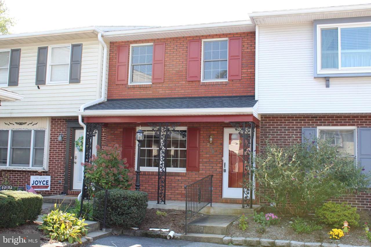 239 Ringgold Street - Photo 1