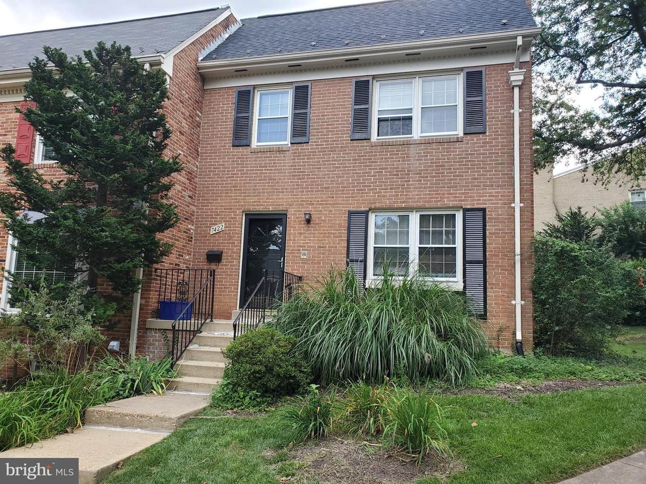 7422 Hallcrest Drive - Photo 1