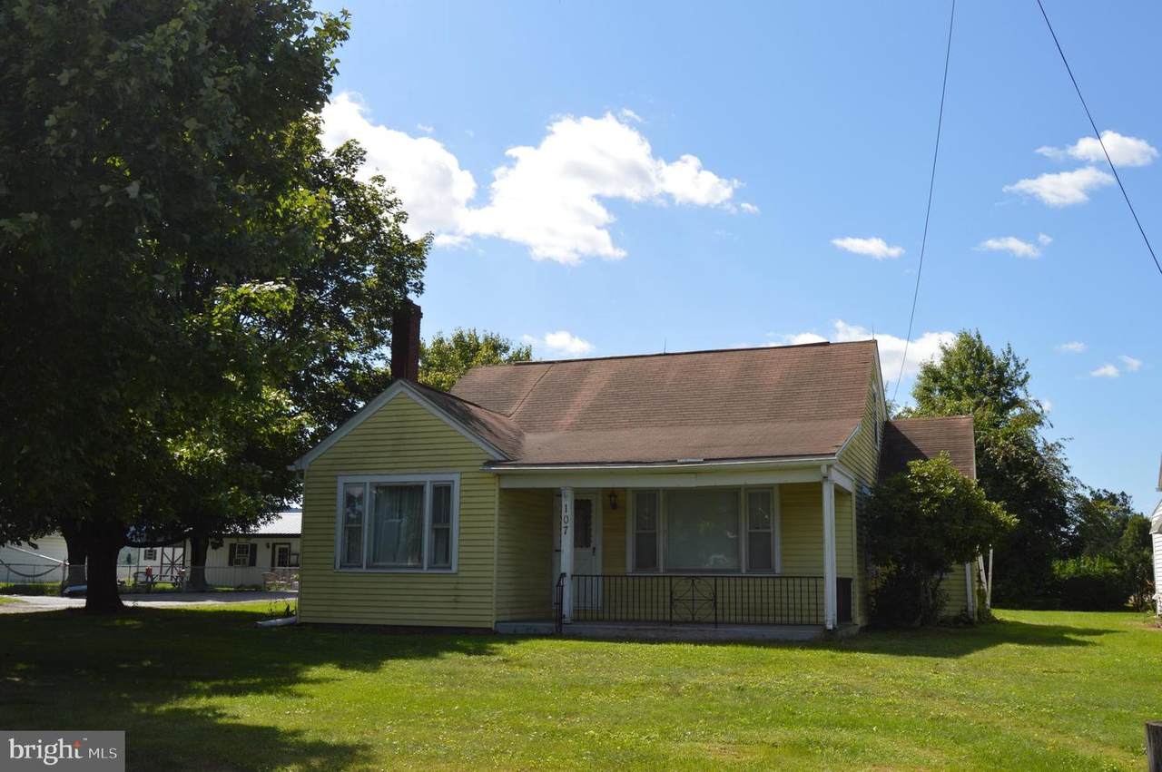 107 Grove Drive - Photo 1