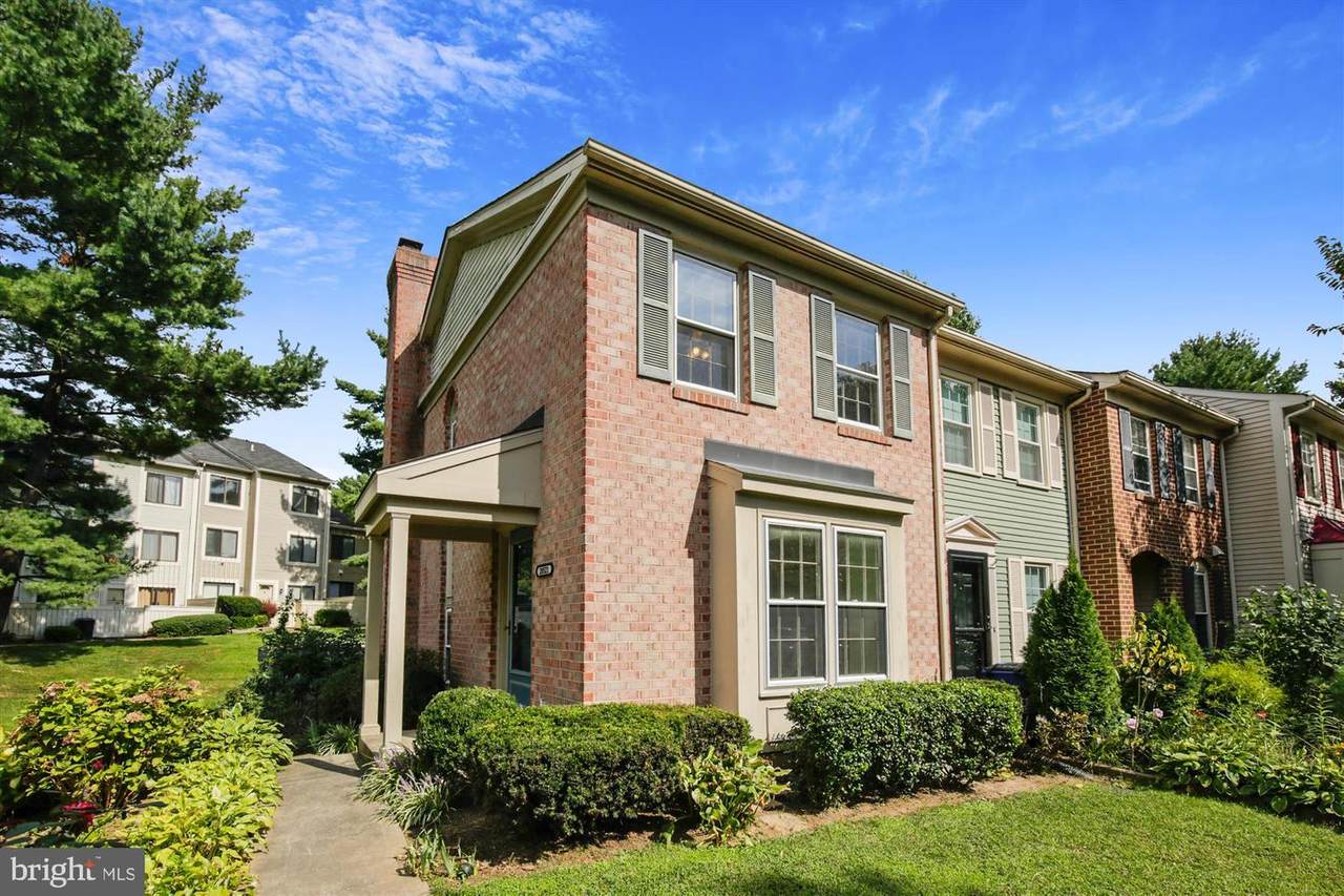 20521 Sterncroft Court - Photo 1
