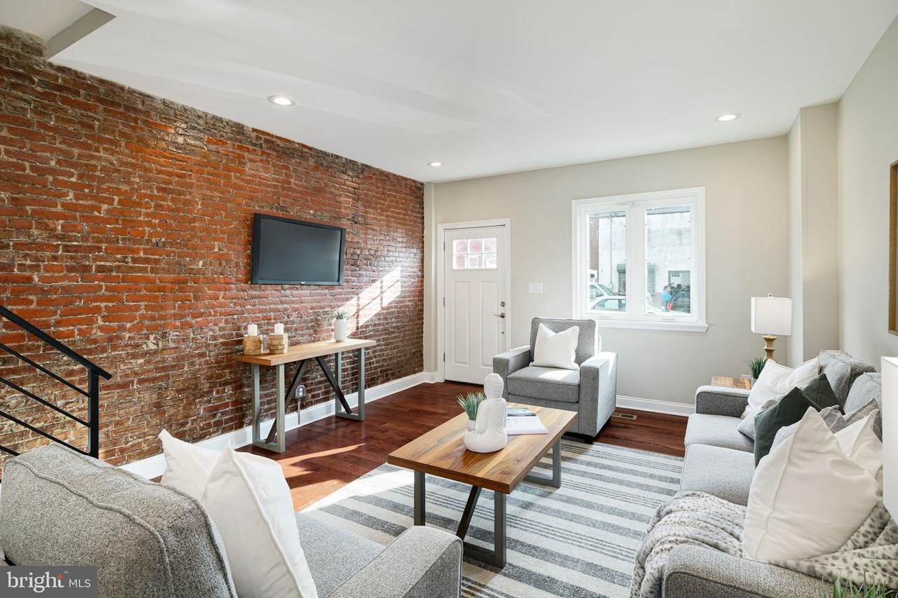2305 Huntingdon Street - Photo 1