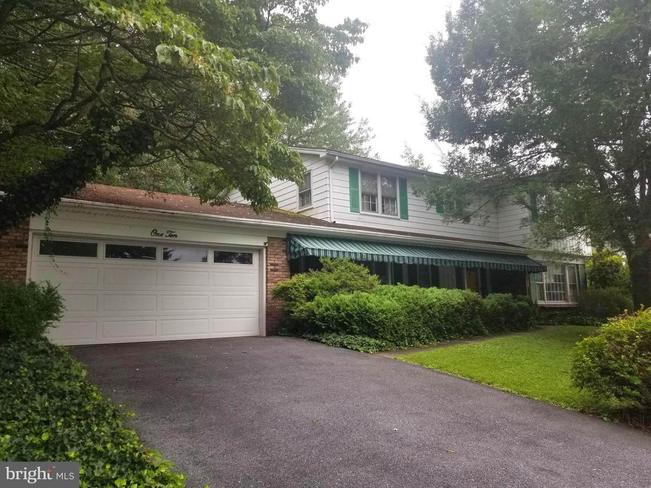 110 Valleyview Road - Photo 1