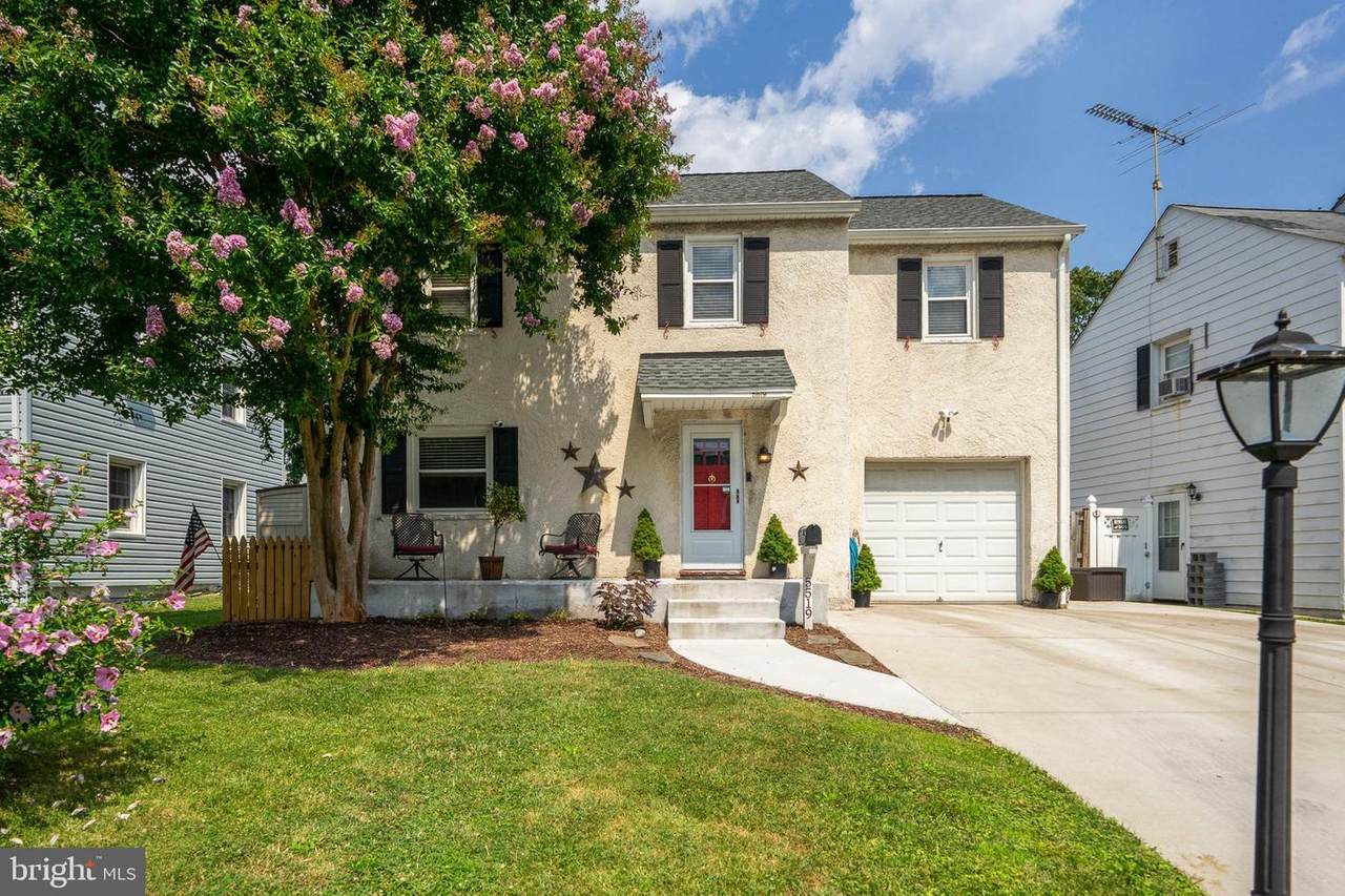 5519 Rockleigh Drive - Photo 1