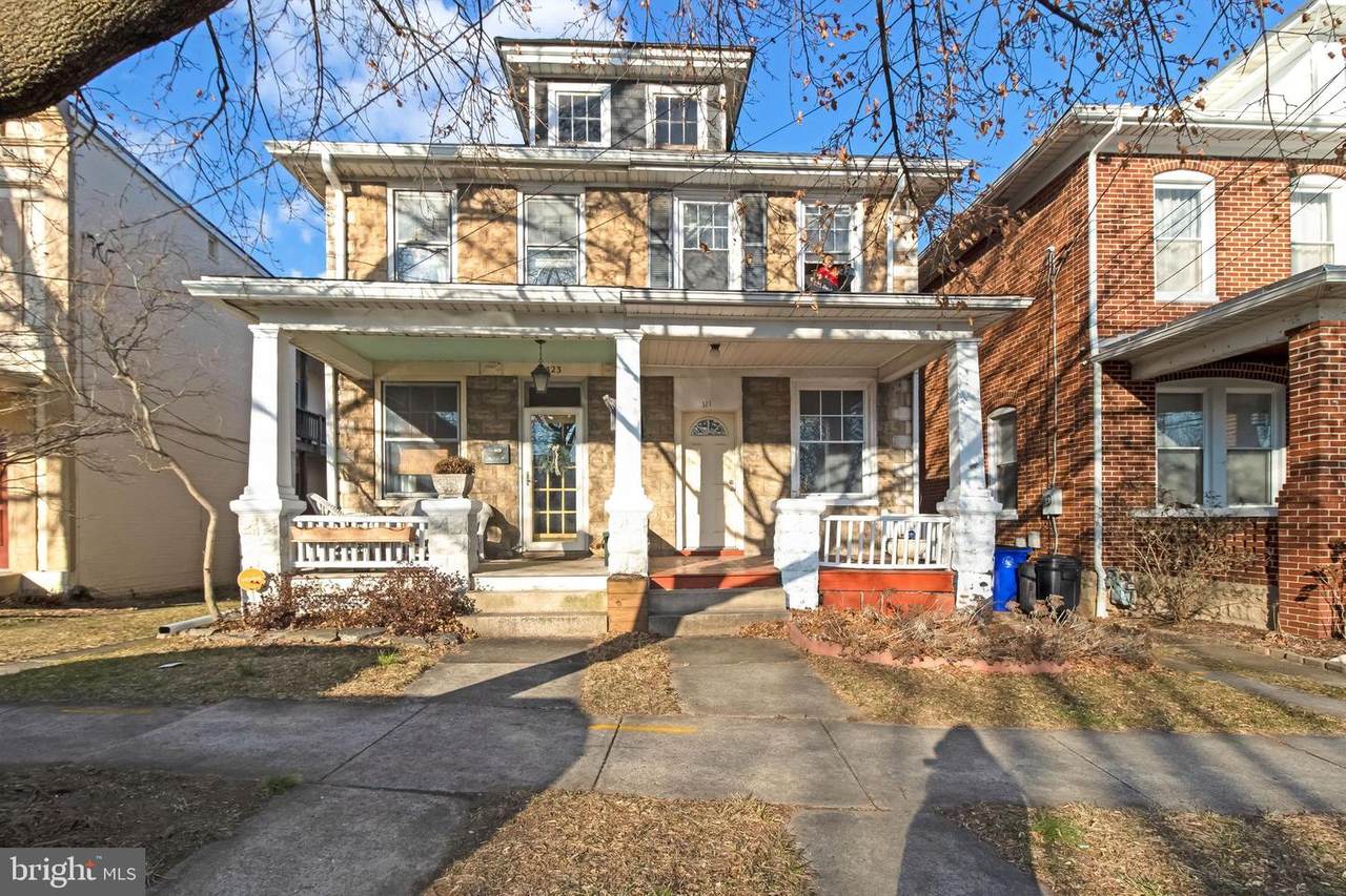 321 7TH Street - Photo 1