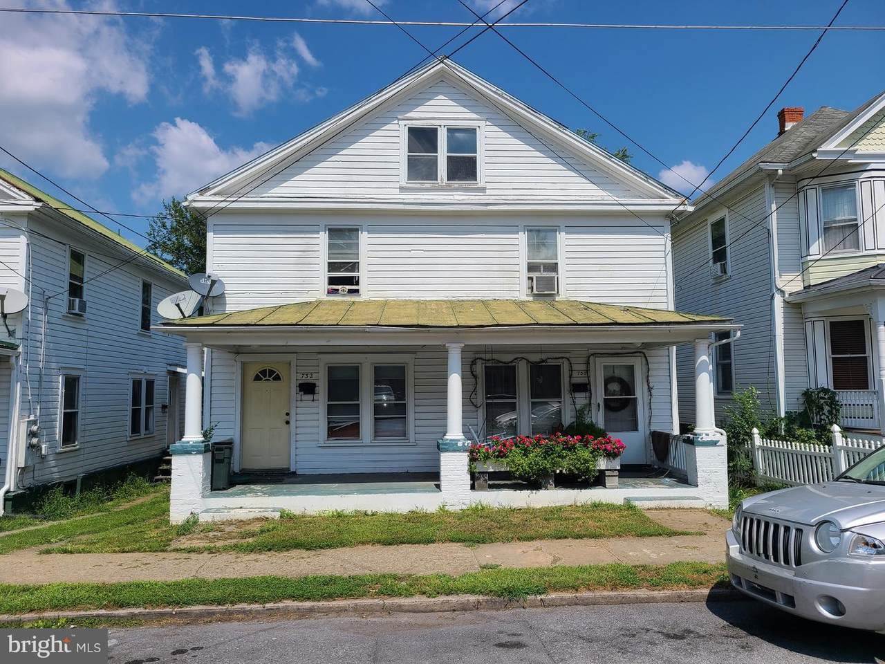 730-732 John Street - Photo 1