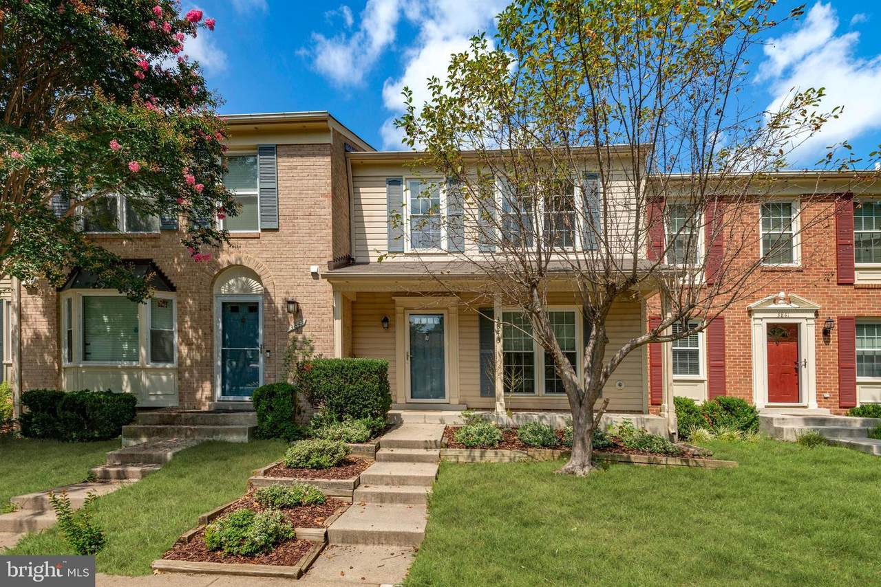 3843 Ogilvie Court - Photo 1