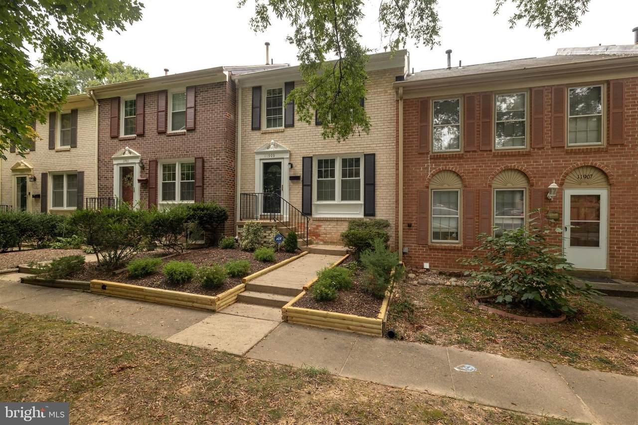 11909 St Johnsbury - Photo 1
