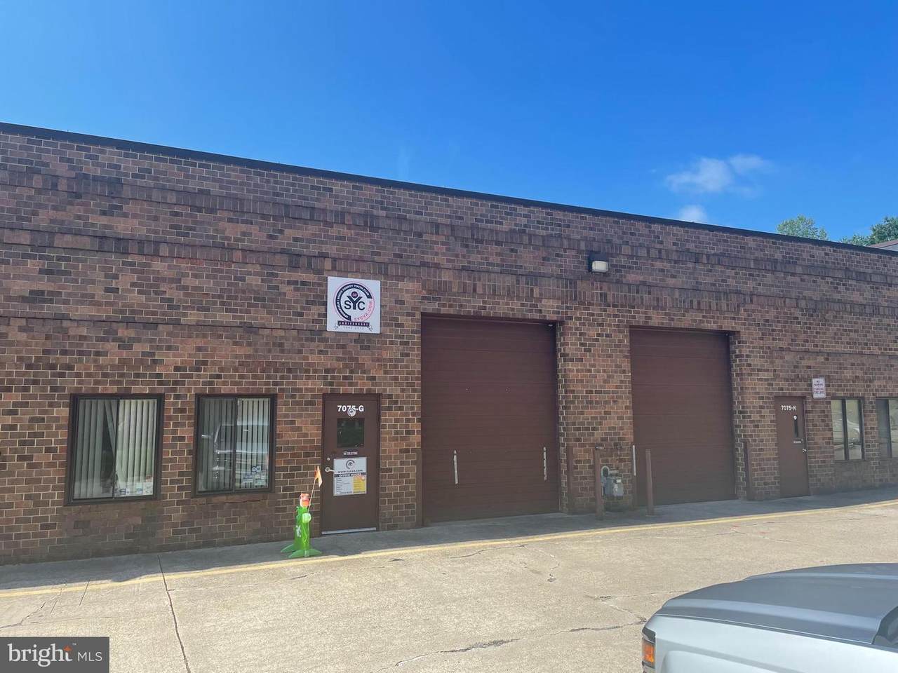 7075 Newington Road - Photo 1