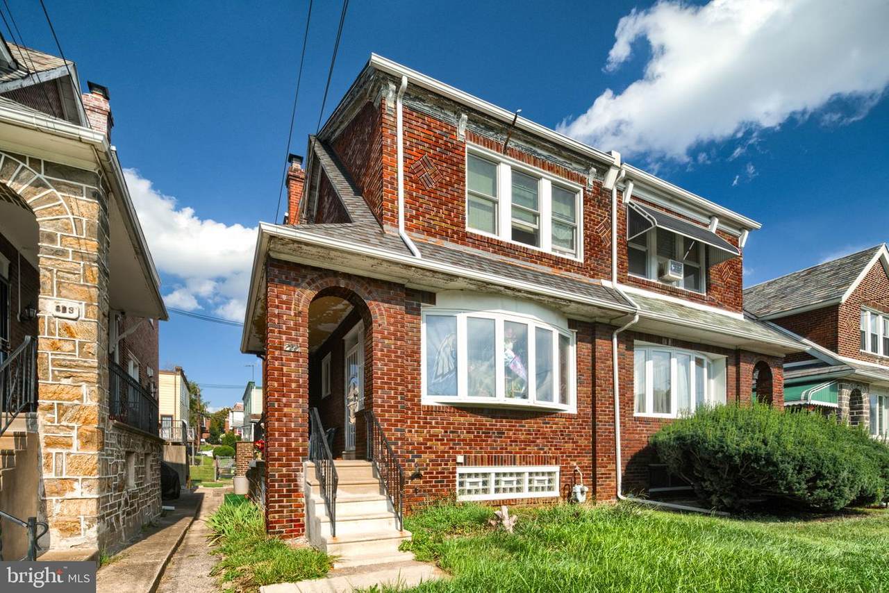 805 Yeadon Avenue - Photo 1
