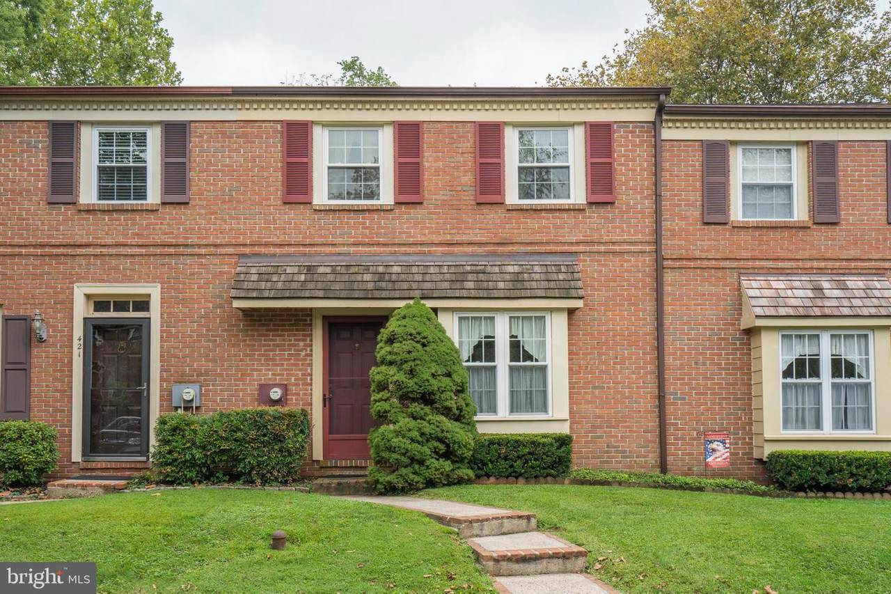 423 Saw Mill Court - Photo 1