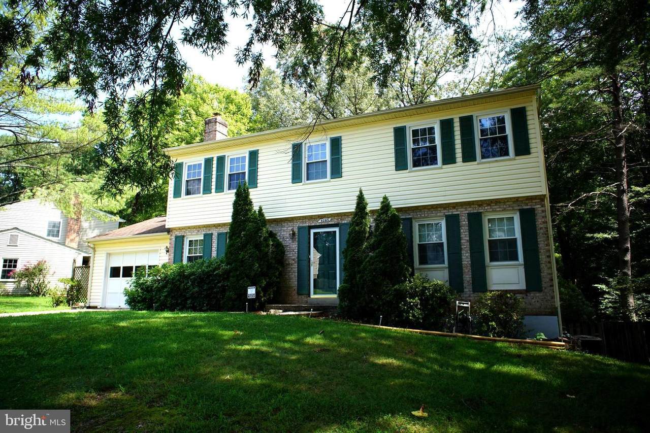 4285 Country Squire Lane - Photo 1